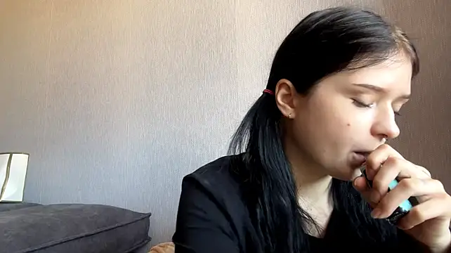 QueenGalasso webcam show