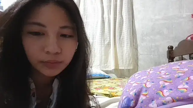 leahxzy08 라이브 XXX 채팅