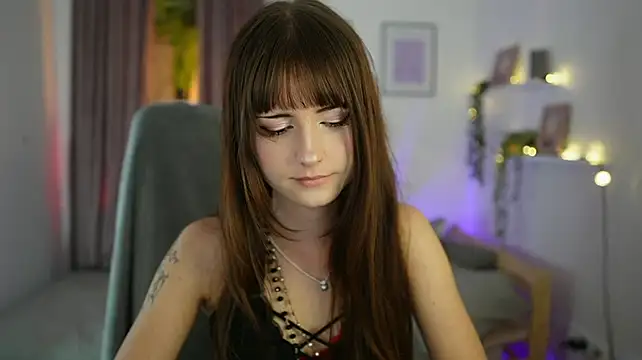 Ella_Young webkamerás műsora