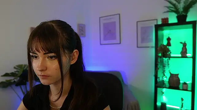 Ella_Young webkamerás műsora