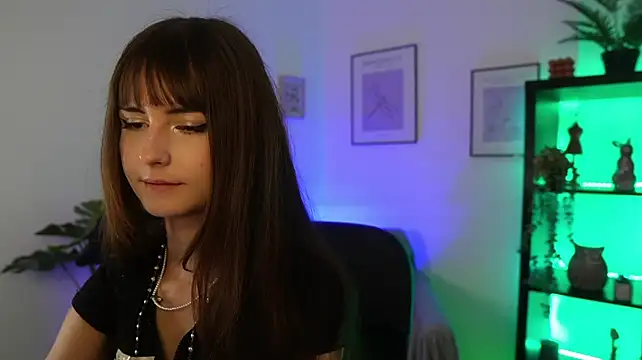 Ella_Young webkamerás műsora