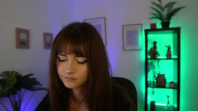 Ella_Young webkamerás műsora
