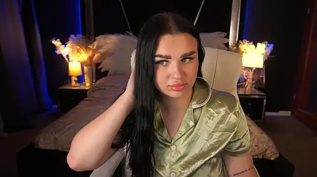 Show modela CherrryQueen na web-kameri