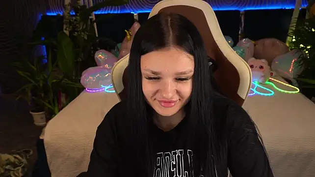CherrryQueen's Live XXX Chat