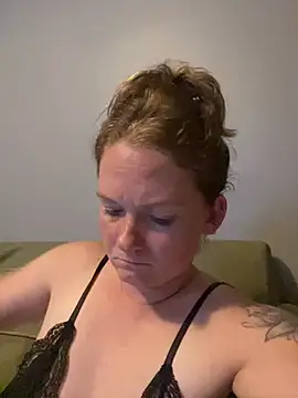 kaylababyluv's Webcam Show