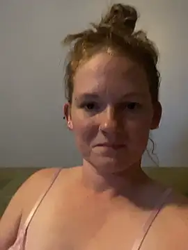 kaylababyluv's Webcam Show