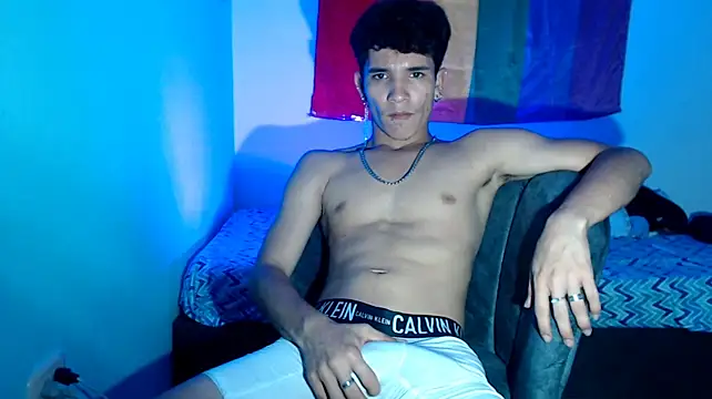 Zeus_lassuli Webcam Show