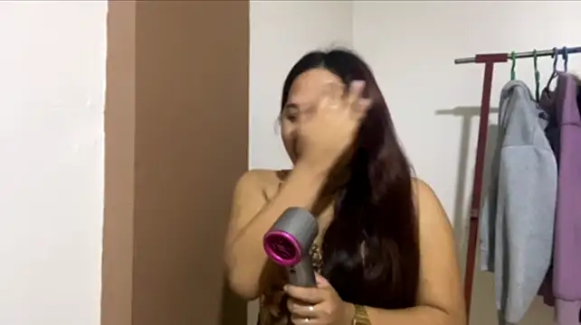 BellaNoire27 Pertunjukan Webcam