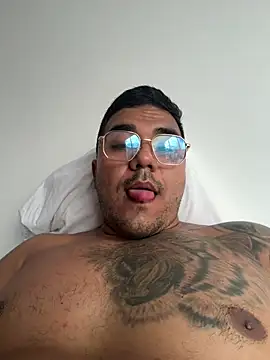 Show modela mussa96- na web-kameri