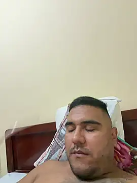 Show modela mussa96- na web-kameri