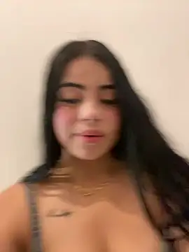 Zoe_Martinezzz's Live XXX Chat