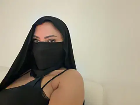 Czat XXX na żywo – CherryyMia