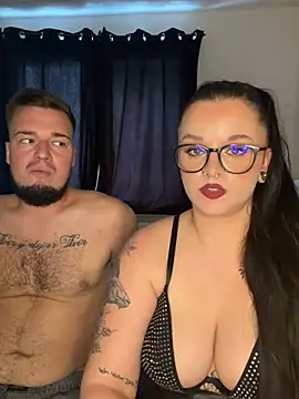 Show de Twomuchtrouble na webcam