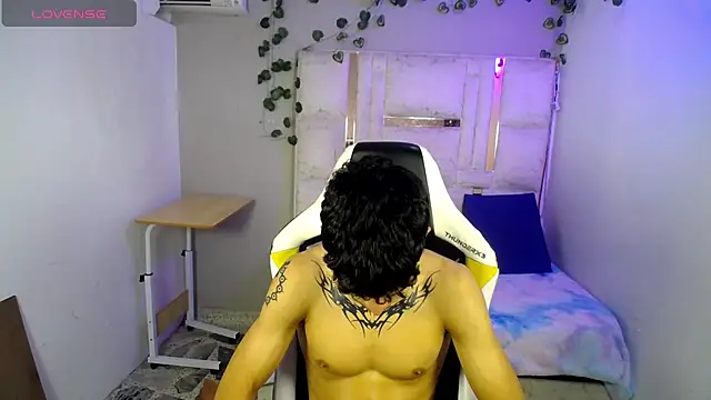 Liom_Gym webcam show