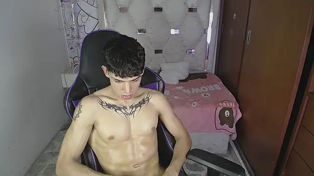 הופעת וובקאם של Liom_Gym