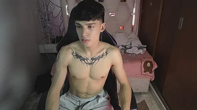 Liom_Gym Webcam-Show