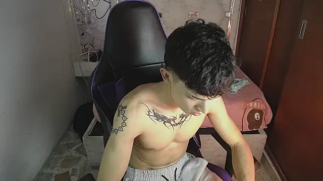 הופעת וובקאם של Liom_Gym