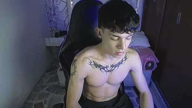 Liom_Gym – Kamerová šou