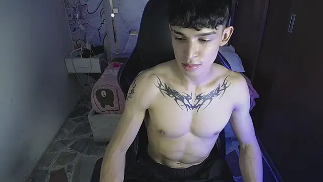 Liom_Gym Webcam Show