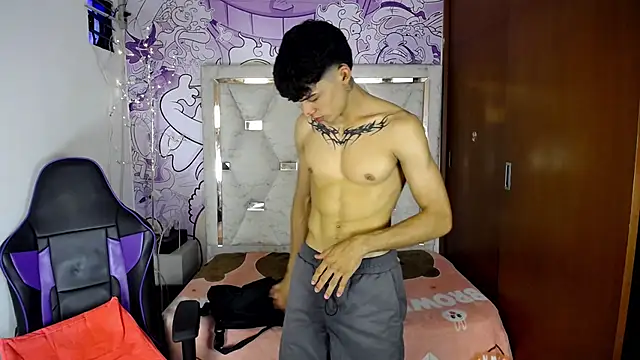 Liom_Gym Pertunjukan Webcam