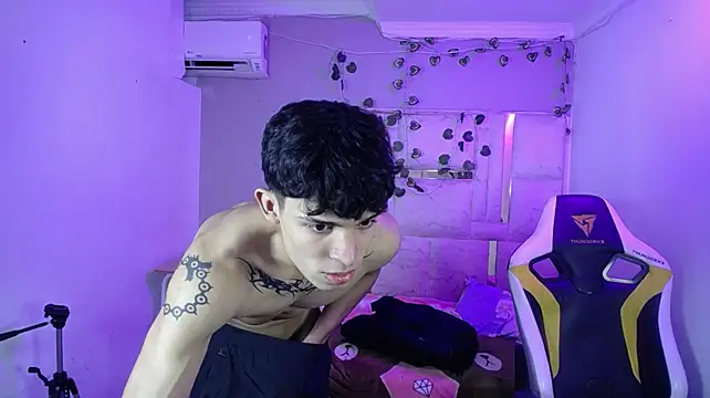 Liom_Gym Adlı Modelin Web Kamerası Şovu
