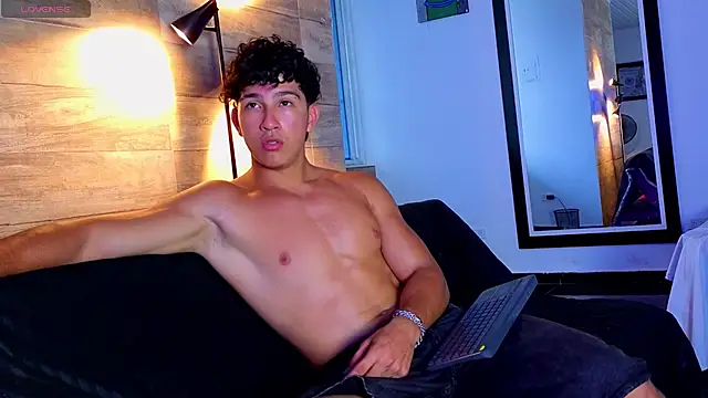 enzorosssi Webcamshow