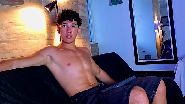 enzorosssi Webcamshow