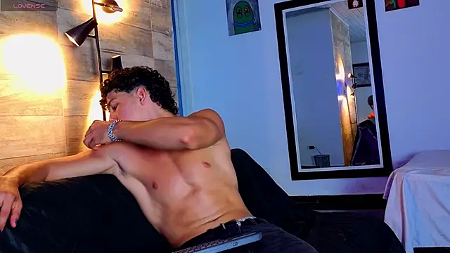 enzorosssi Webcam Show