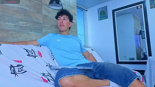 Show de enzorosssi na webcam