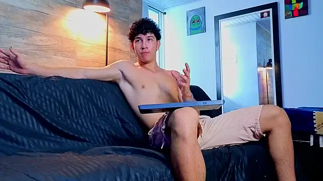 enzorosssi Webcam Show