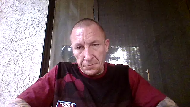 NoBoundariesInPrivate Show in webcam