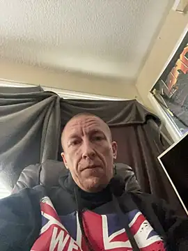 NoBoundariesInPrivate Show in webcam