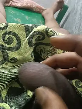 Pertunjukan Kamera Web blackchocolateforest