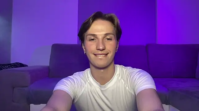 LeoWild1 – webcam-show