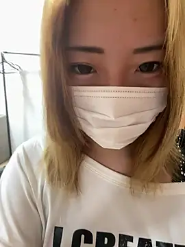 ami_20012020 Live XXX-Chat
