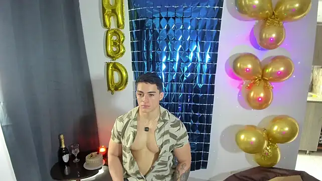 הופעת וובקאם של Enzo_Vega