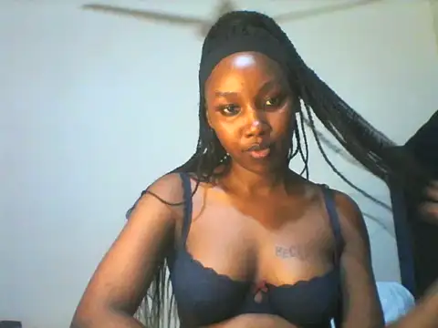 Bessy_Beee Webcam-Show