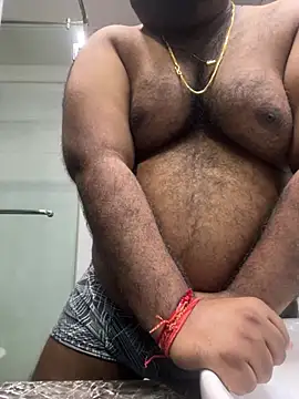הופעת וובקאם של velakapoor07
