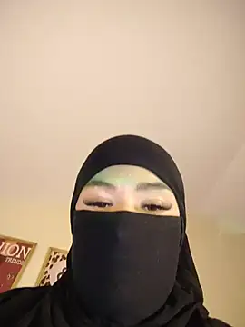 Baby_Doll_28 Pertunjukan Webcam