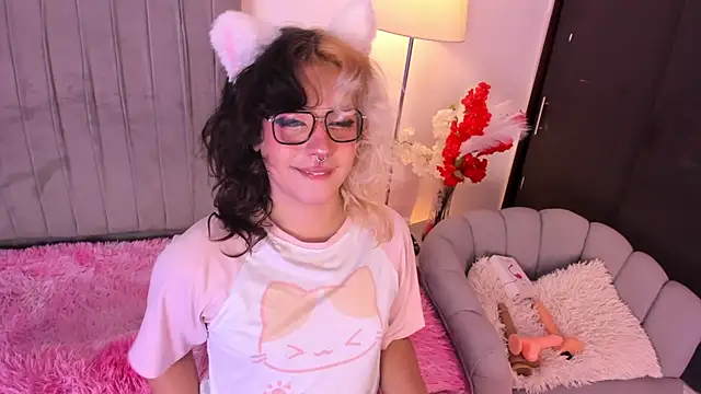 Hunter_Moon's Webcam Show
