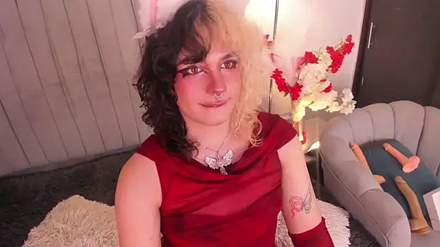 Hunter_Moon's Webcam Show