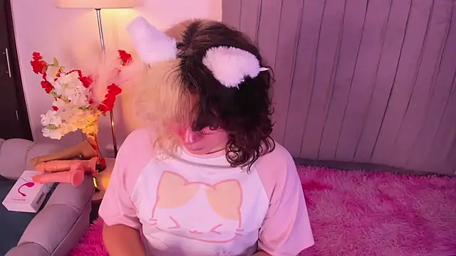 Hunter_Moon Show in webcam
