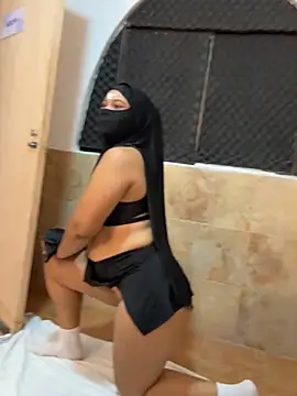 Aylin_arabic Chat XXX in diretta