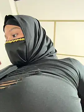Sembang XXX Secara Langsung Aylin_arabic
