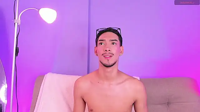 ApoloXanthos webcam show