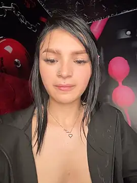 Czat XXX na żywo – Kendall_LS