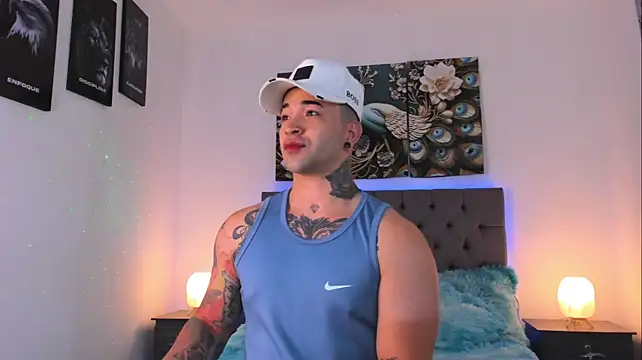 Show modela Mathew_Colee na web-kameri