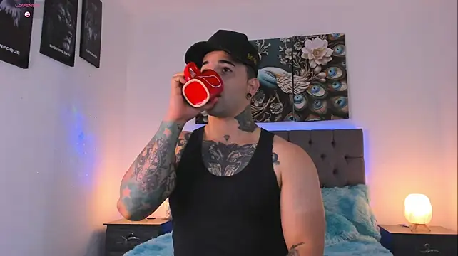 Вебкам-шоу Mathew_Colee