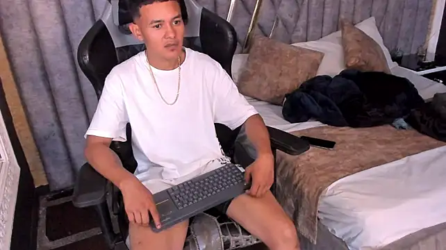 GabrielGandi Webcamshow