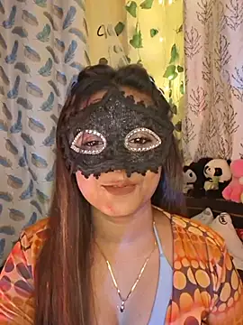Czat XXX na żywo – Kiara_97